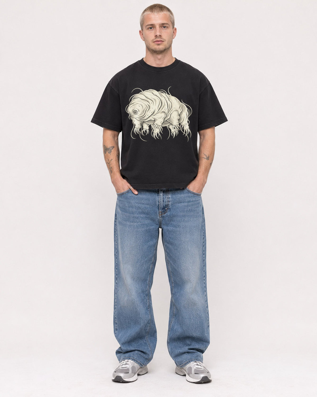 Mockup Boxy Heavyweight Tee Black male full-body 18