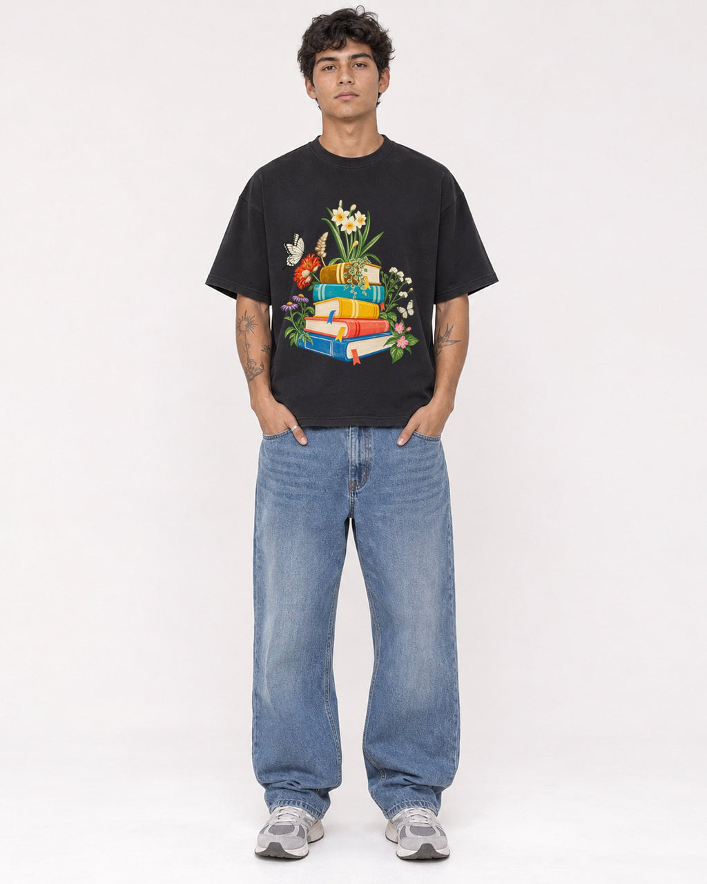 Mockup Boxy Heavyweight Tee Black male full-body 06