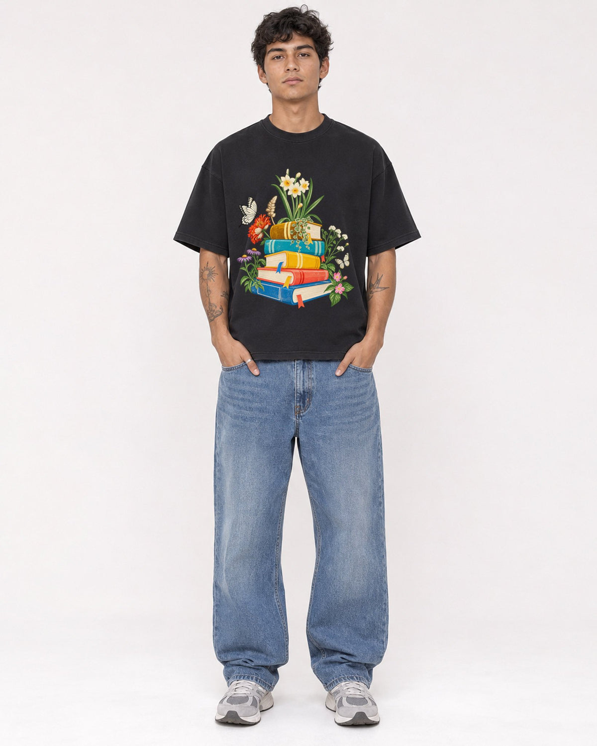 Mockup Boxy Heavyweight Tee Black male full-body 06