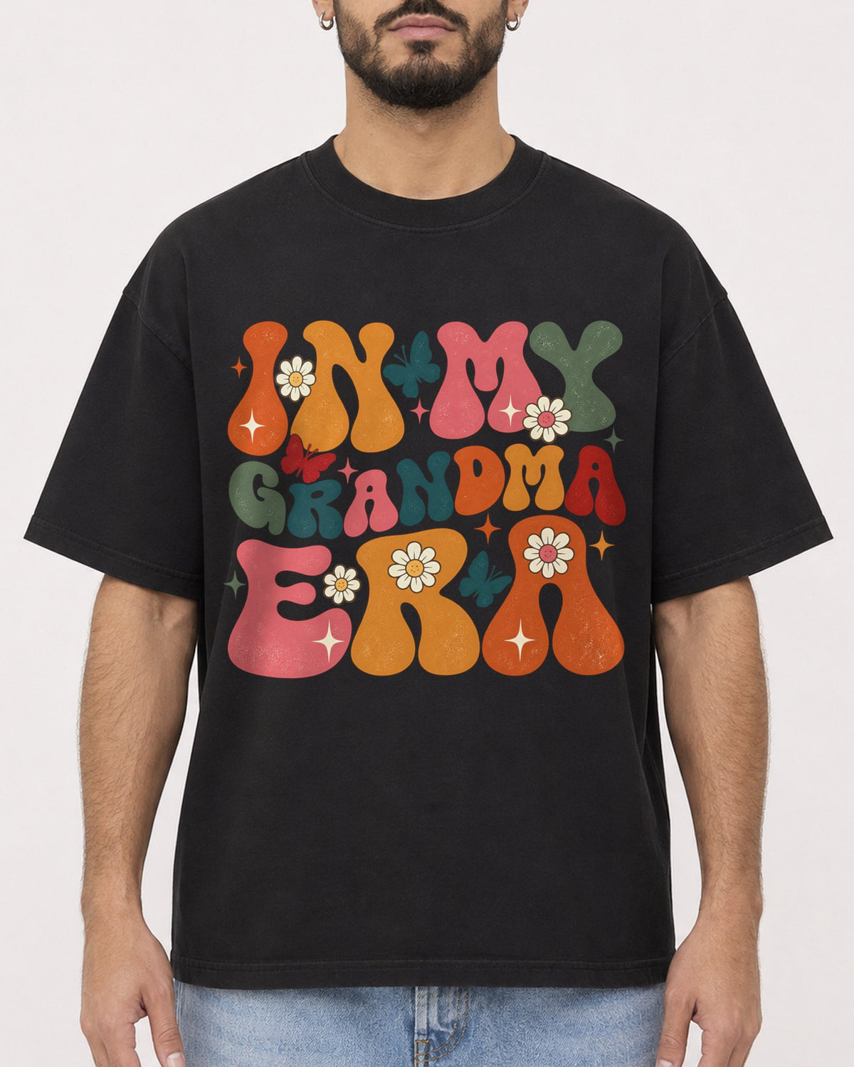 Mockup Boxy Heavyweight Tee Black male close-up 37