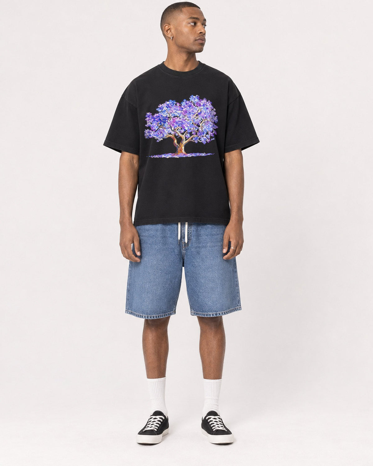 Mockup Boxy Heavyweight Tee Black male full-body 35