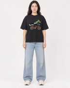 Mockup Boxy Heavyweight Tee Black female full-body 03