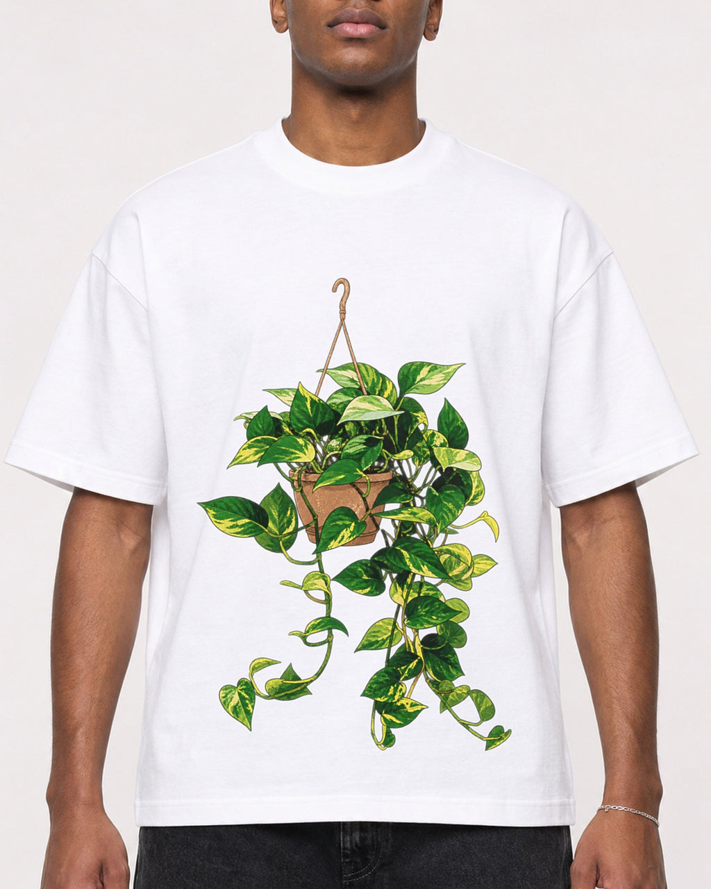 Mockup Boxy Heavyweight Tee White male close-up 15