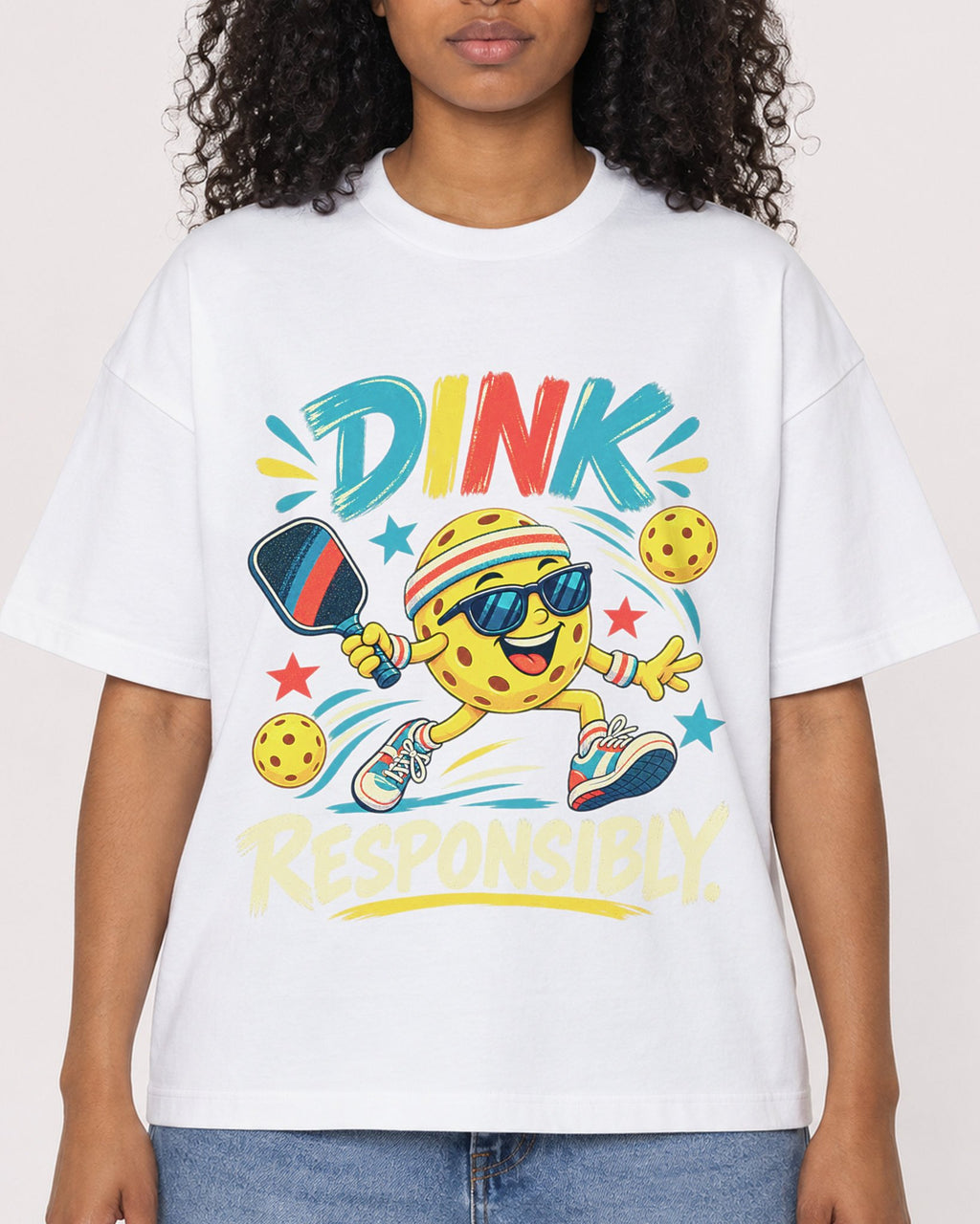 Mockup Boxy Heavyweight Tee White female close-up 05