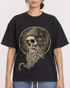 Mockup Boxy Heavyweight Tee Black female close-up 17
