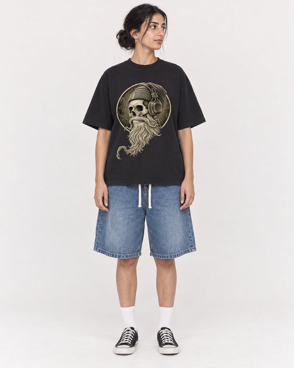 Mockup Boxy Heavyweight Tee Black female full-body 17