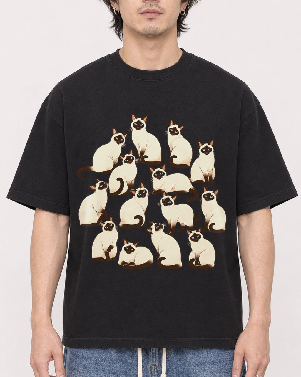 Mockup Boxy Heavyweight Tee Black male close-up 03