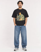 Mockup Boxy Heavyweight Tee Black male full-body 02