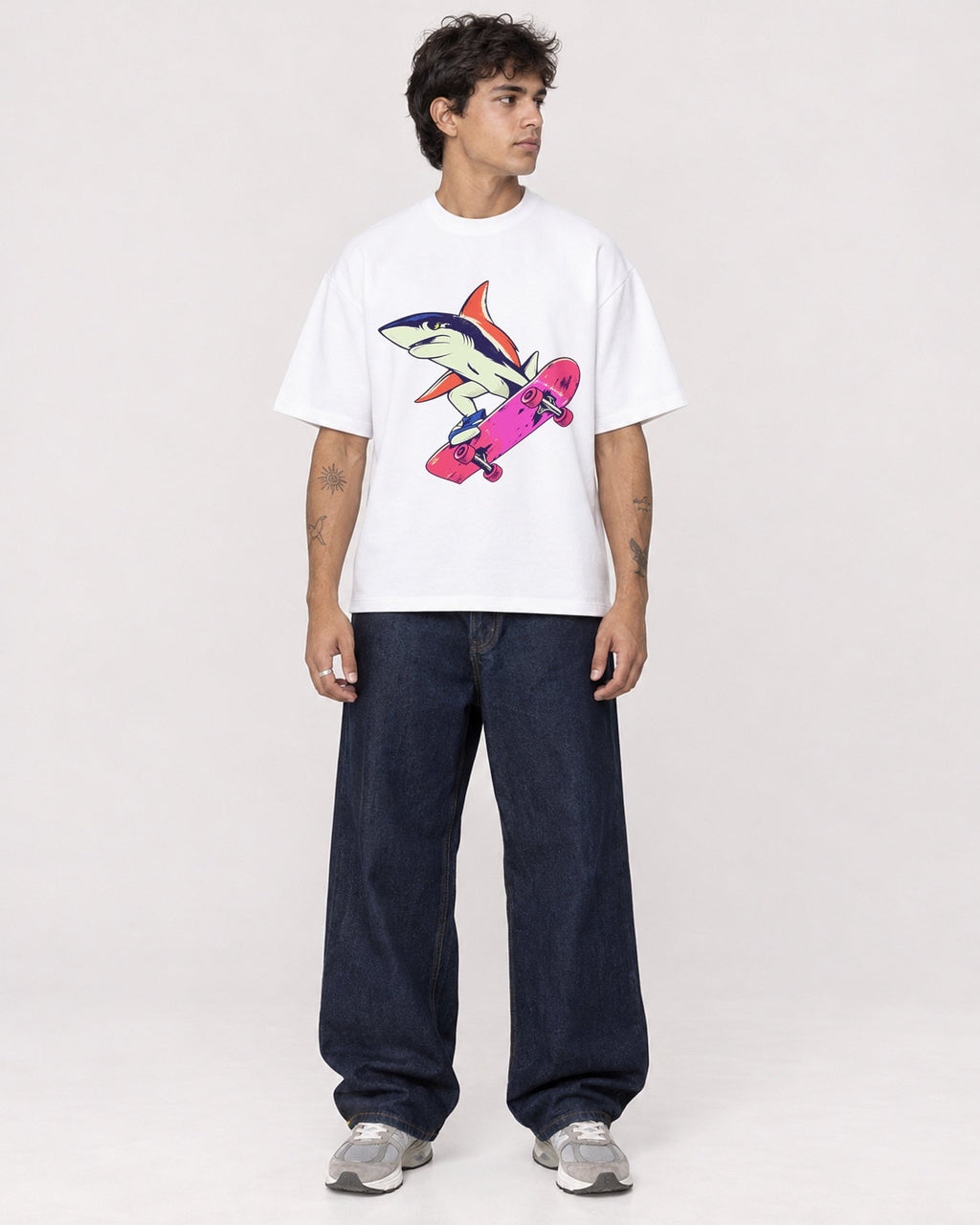 Mockup Boxy Heavyweight Tee White male full-body 06