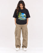 Mockup Boxy Heavyweight Tee Black female full-body 02
