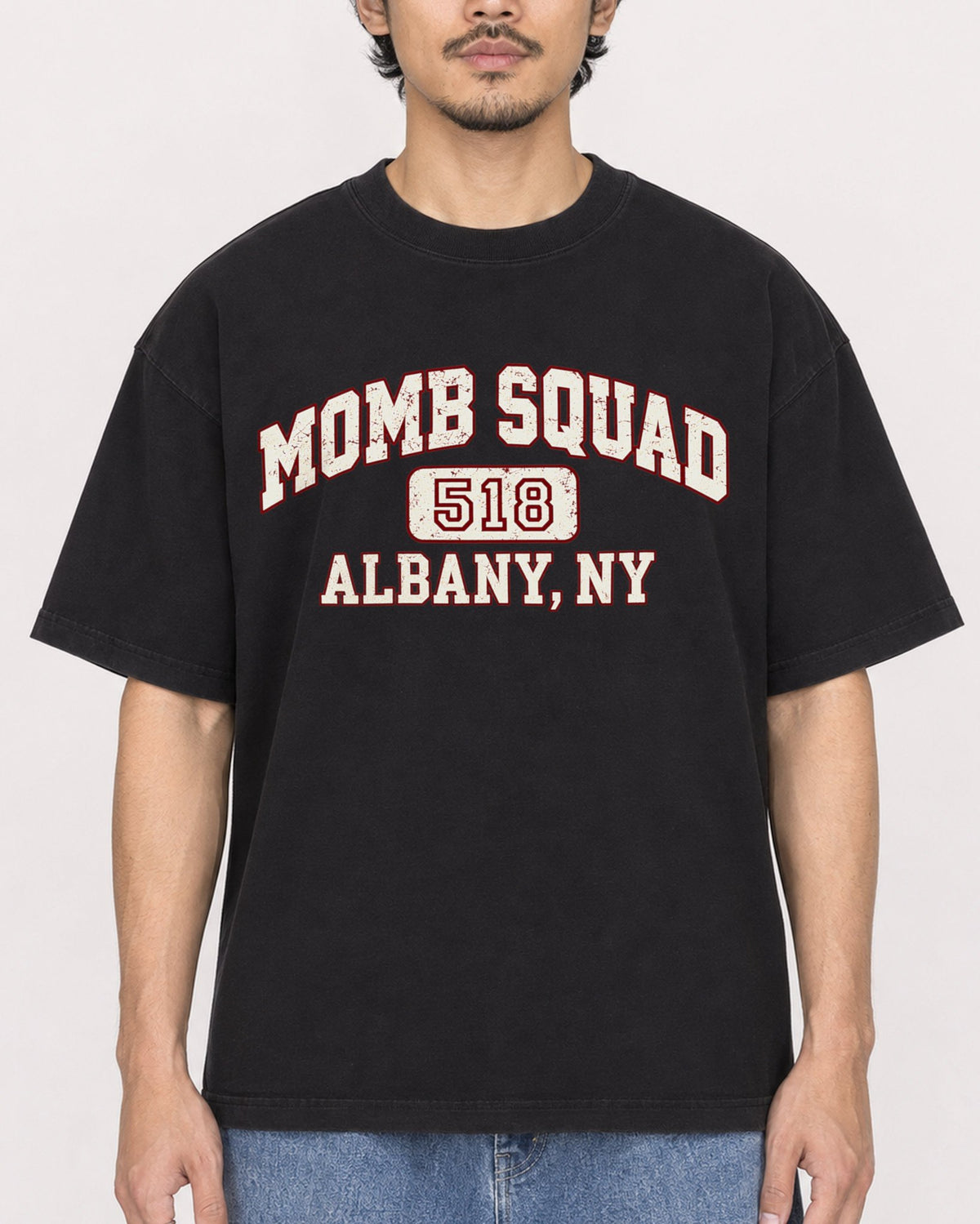 Mockup Boxy Heavyweight Tee Black male close-up 02