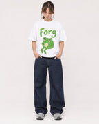 Mockup Boxy Heavyweight Tee White female full-body 29