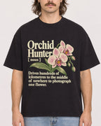Mockup Boxy Heavyweight Tee Black male close-up 49