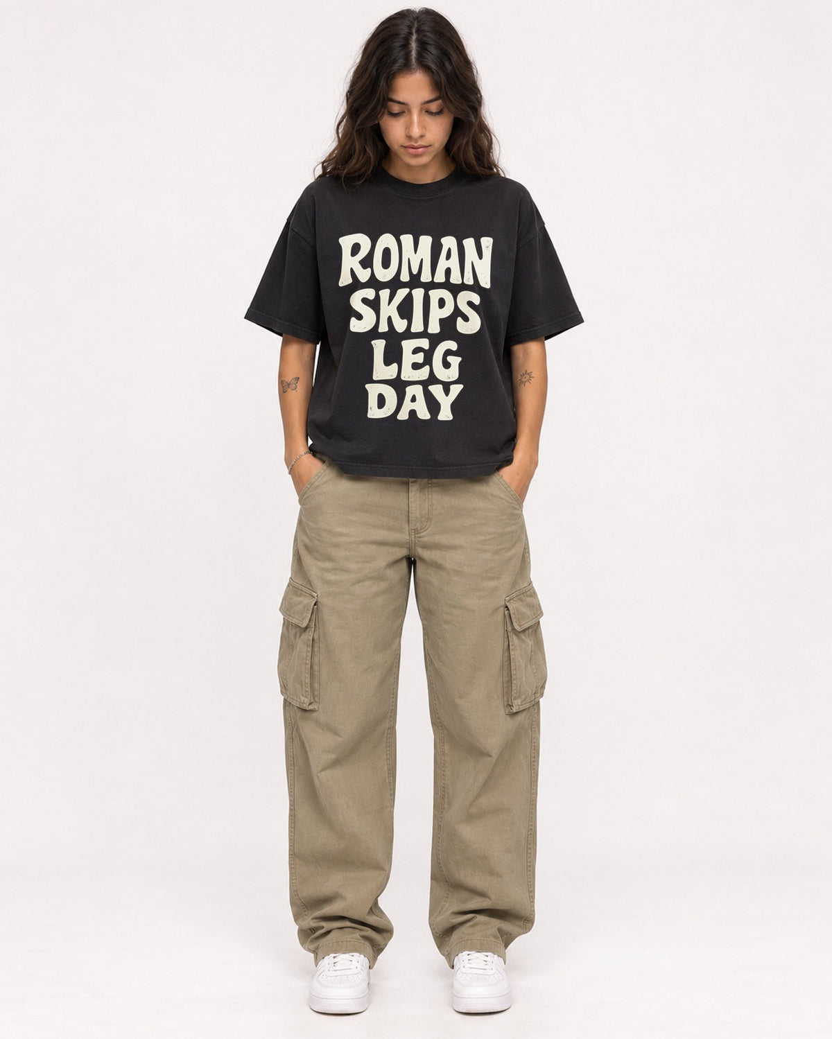 Mockup Boxy Heavyweight Tee Black female full-body 06