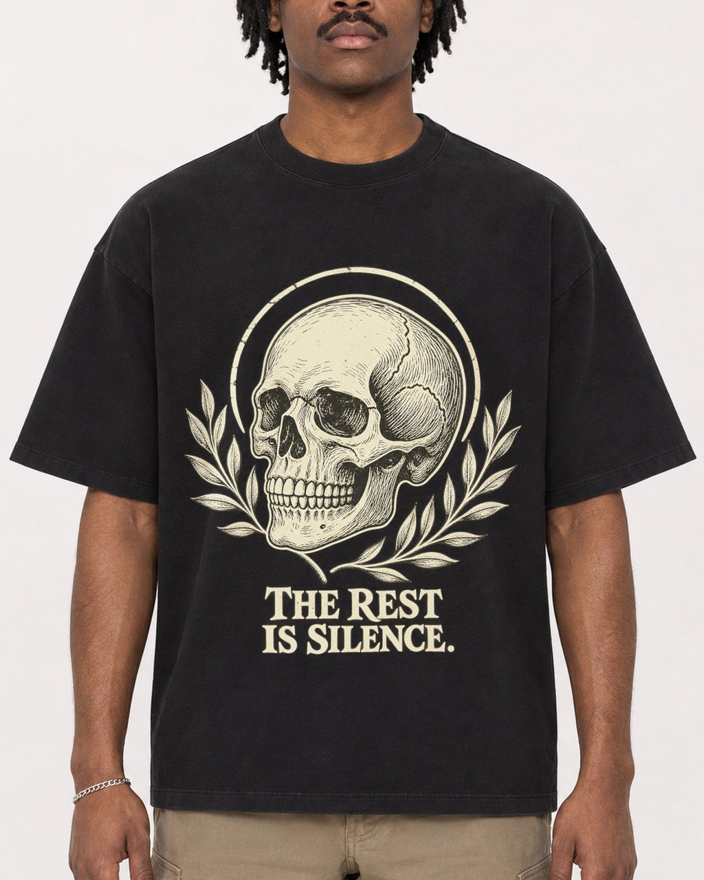 Mockup Boxy Heavyweight Tee Black male close-up 04