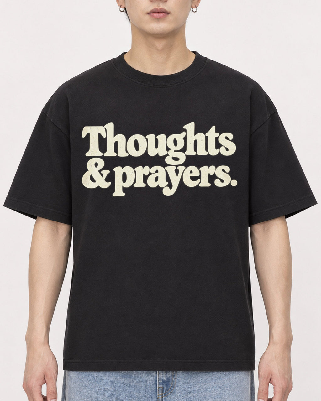 Mockup Boxy Heavyweight Tee Black male close-up 01