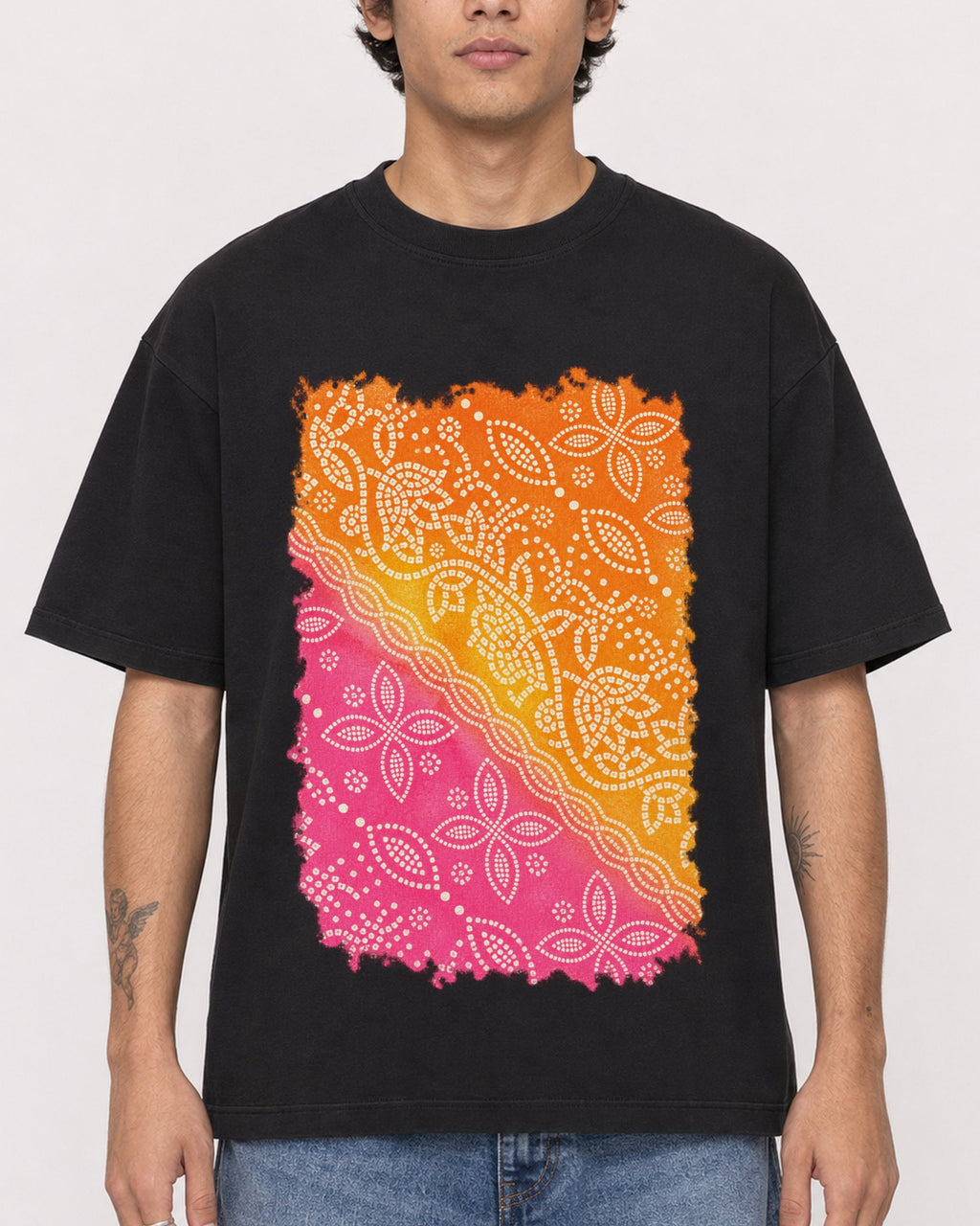 Mockup Boxy Heavyweight Tee Black male close-up 06