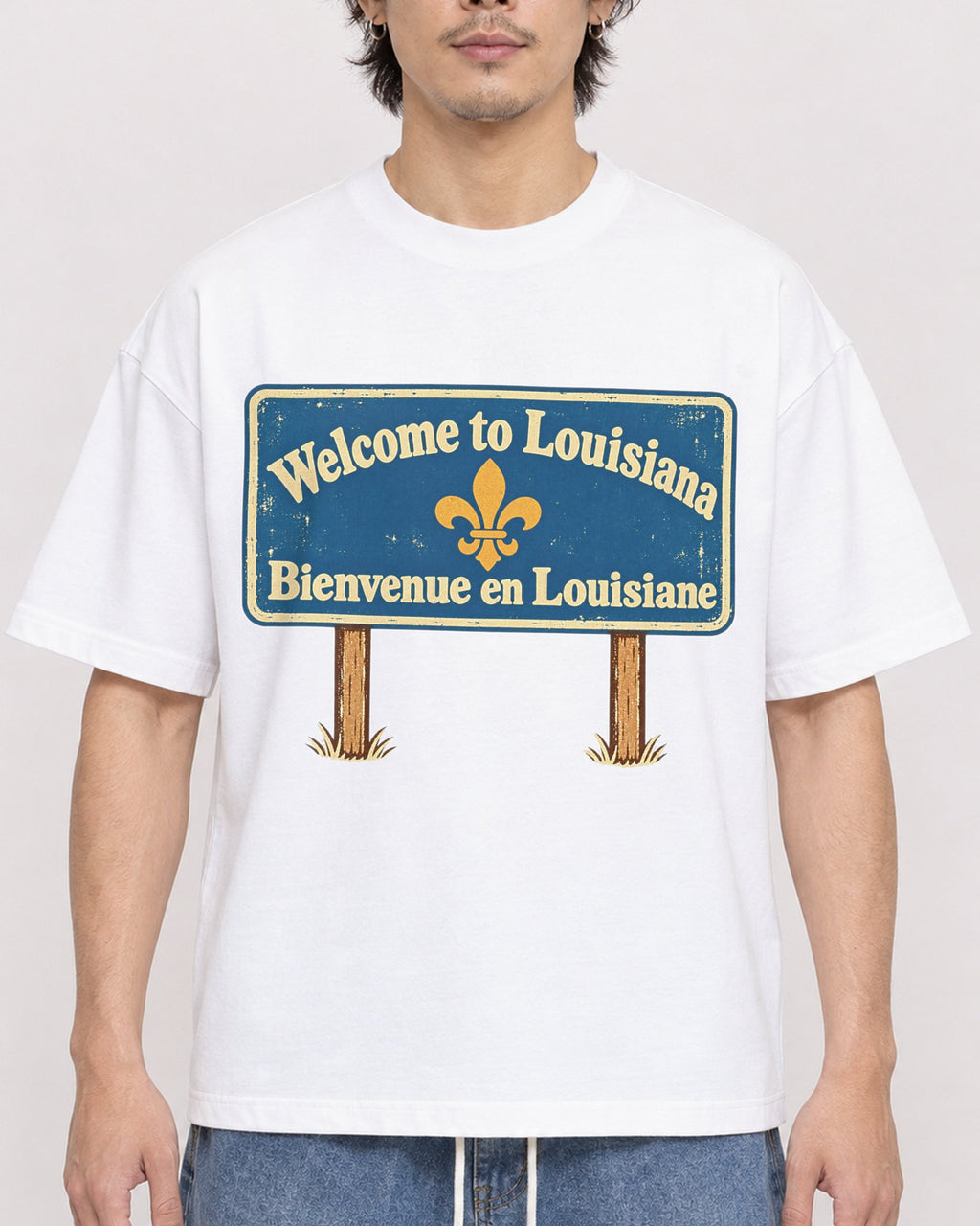 Mockup Boxy Heavyweight Tee White male close-up 03