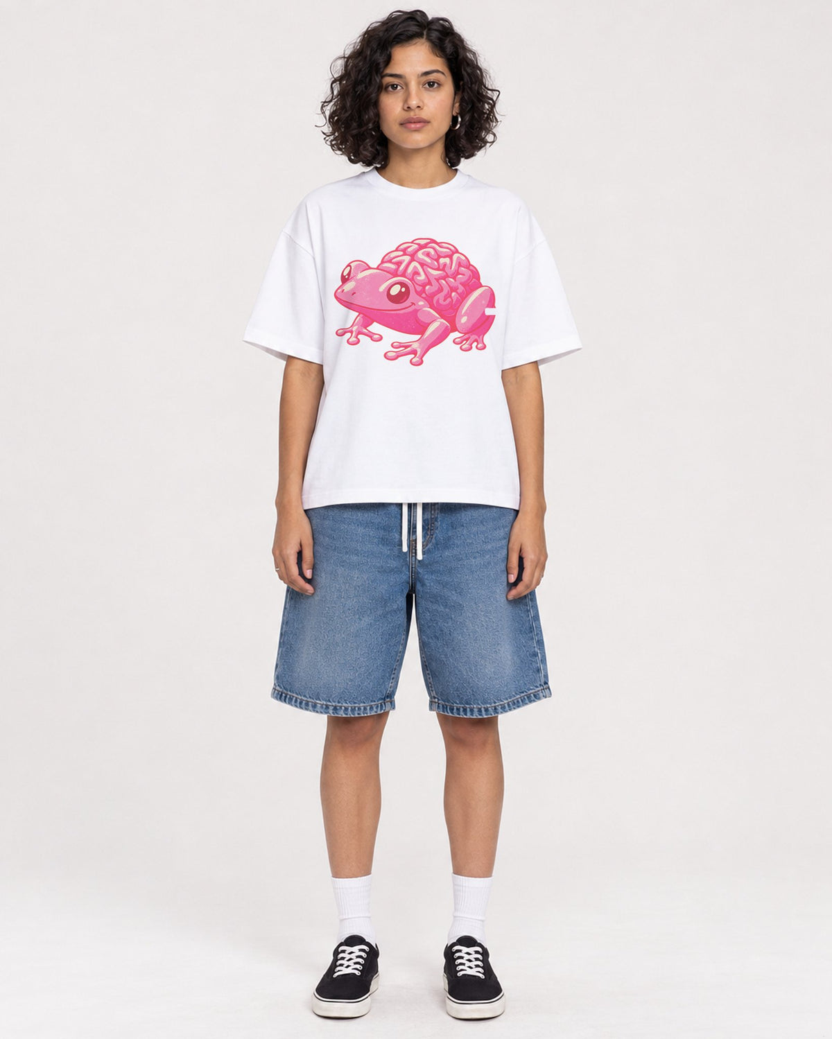 Mockup Boxy Heavyweight Tee White female full-body 26