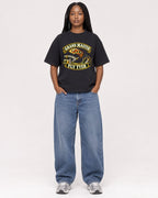 Mockup Boxy Heavyweight Tee Black female full-body 04