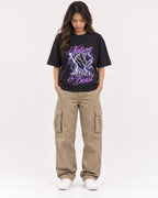 Mockup Boxy Heavyweight Tee Black female full-body 02