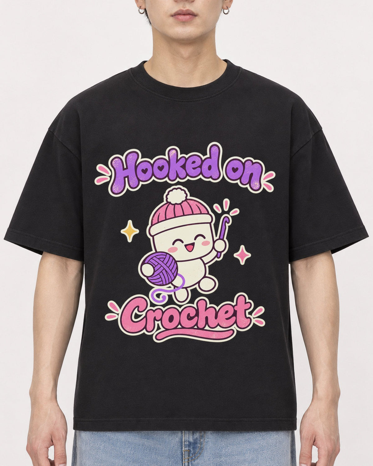 Mockup Boxy Heavyweight Tee Black male close-up 01