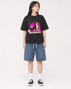 Mockup Boxy Heavyweight Tee Black female full-body 01