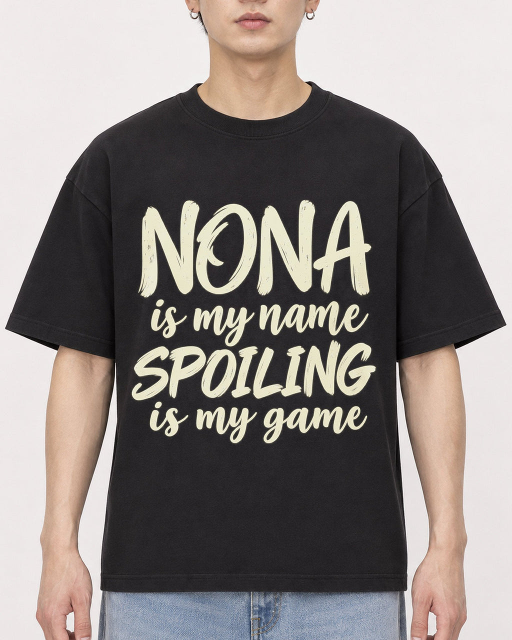 Mockup Boxy Heavyweight Tee Black male close-up 01