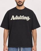 Mockup Boxy Heavyweight Tee Black male close-up 07