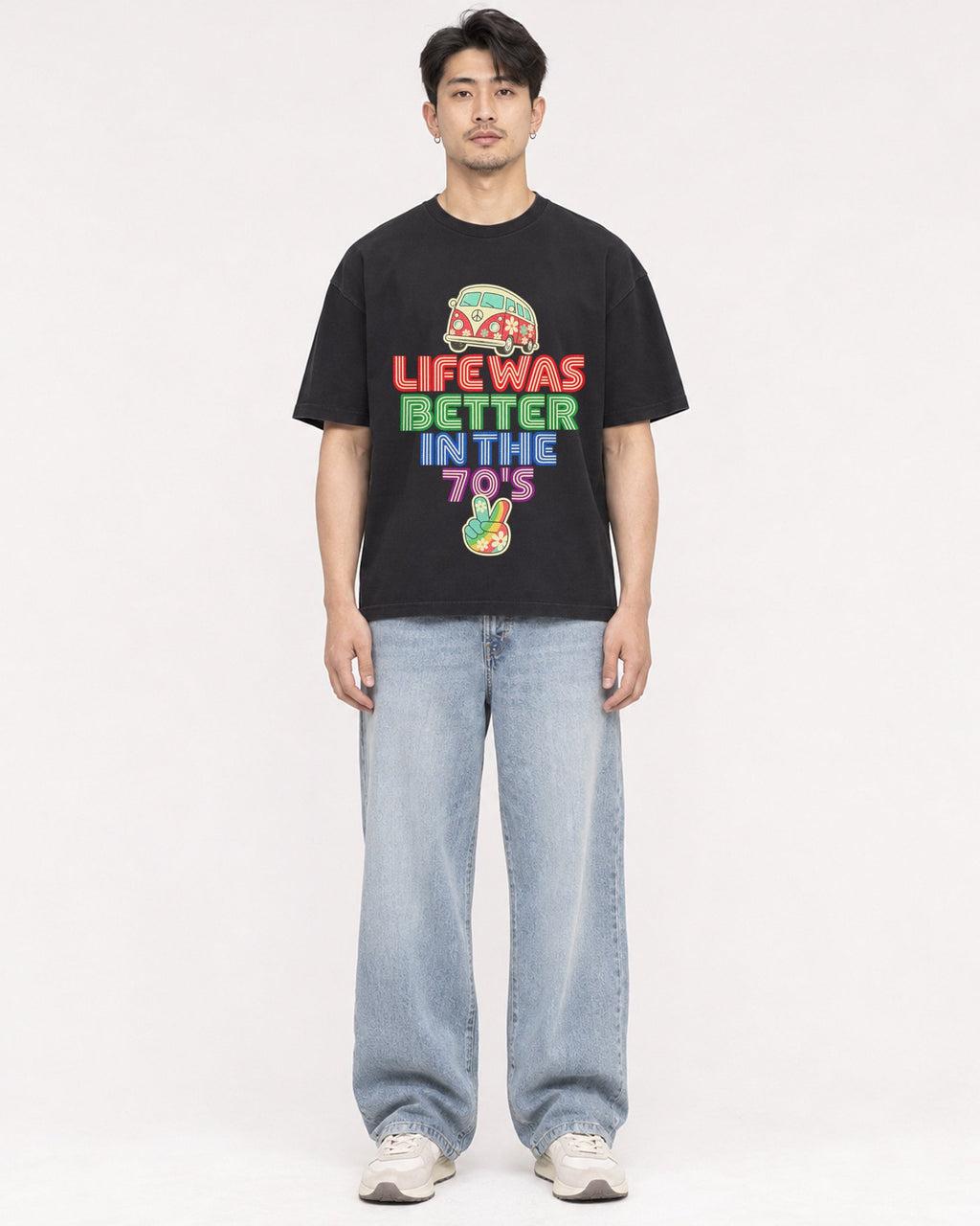 Mockup Boxy Heavyweight Tee Black male full-body 13