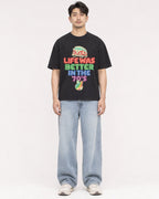 Mockup Boxy Heavyweight Tee Black male full-body 13