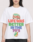 Mockup Boxy Heavyweight Tee White female close-up 13