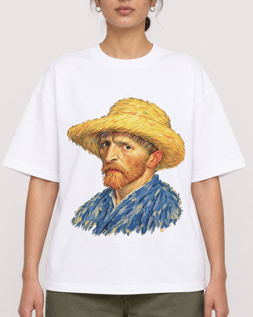 Mockup Boxy Heavyweight Tee White female close-up 17