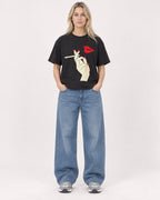 Mockup Boxy Heavyweight Tee Black female full-body 08