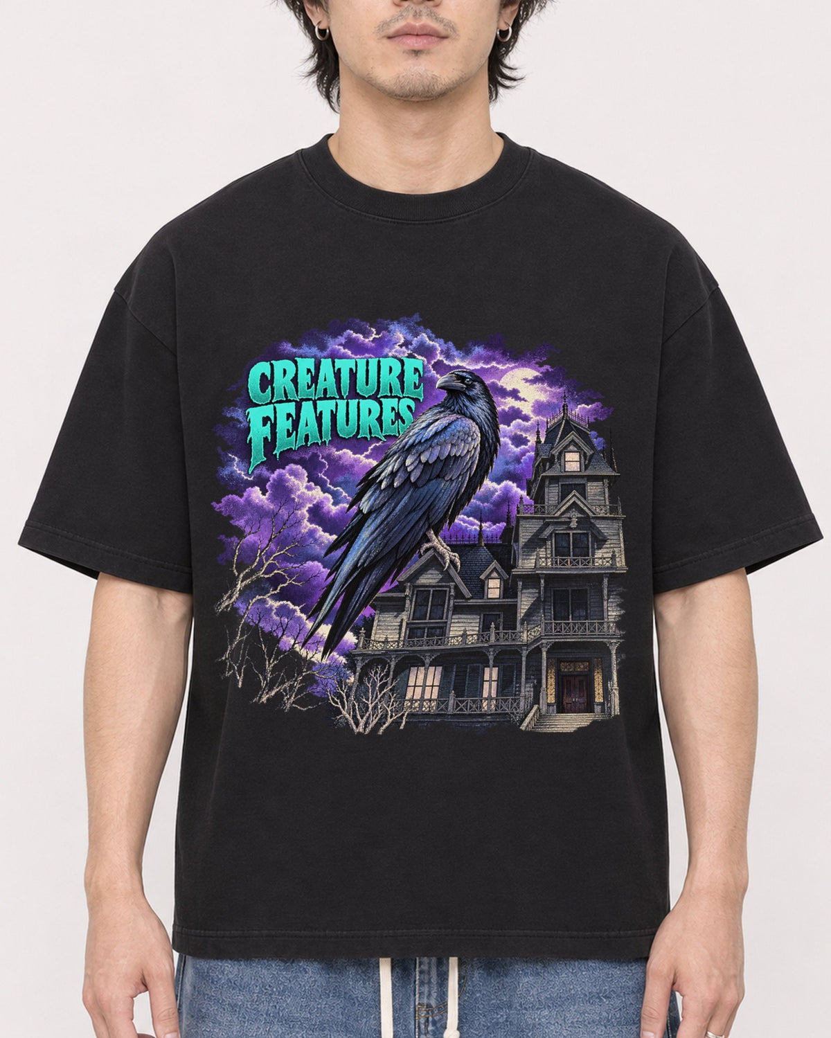 Mockup Boxy Heavyweight Tee Black male close-up 03
