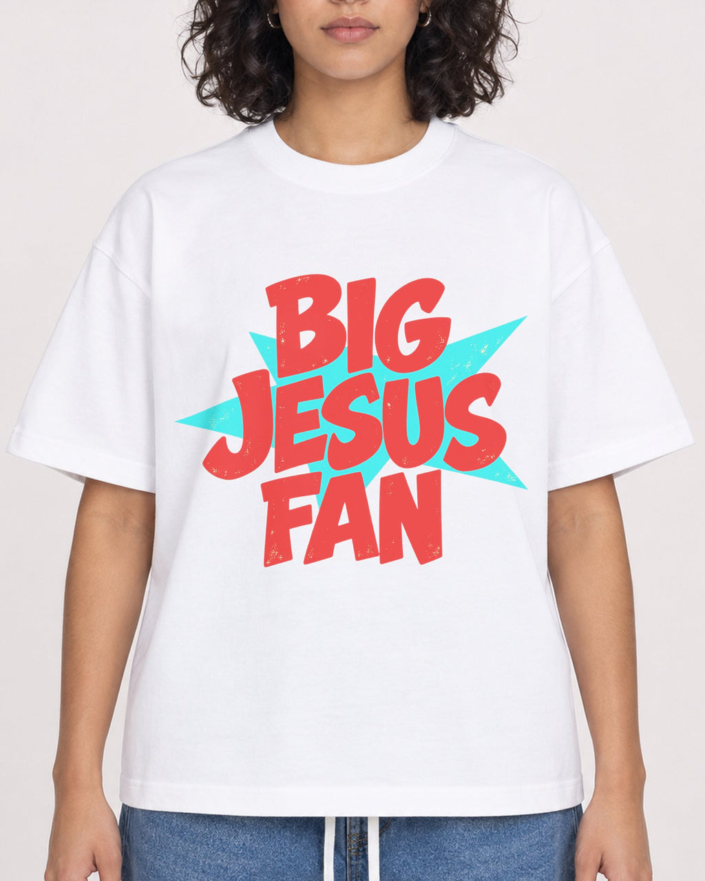Mockup Boxy Heavyweight Tee White female close-up 26