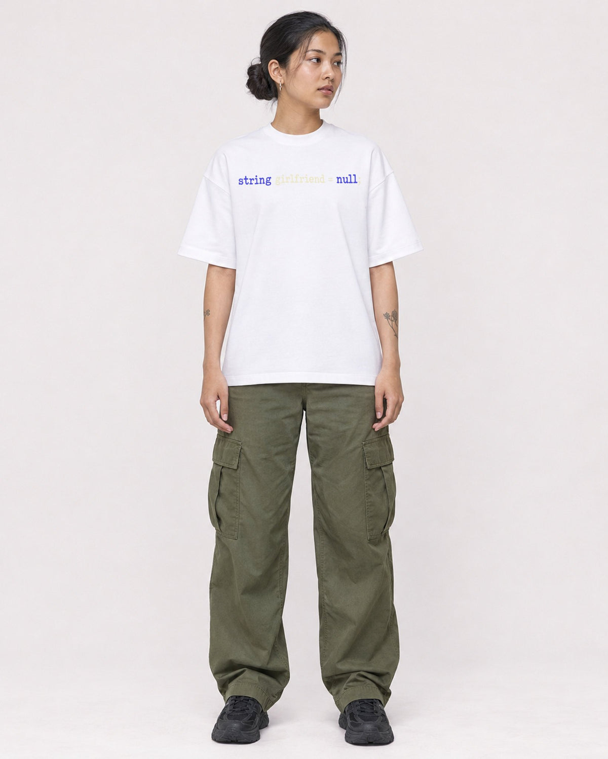 Mockup Boxy Heavyweight Tee White female full-body 12