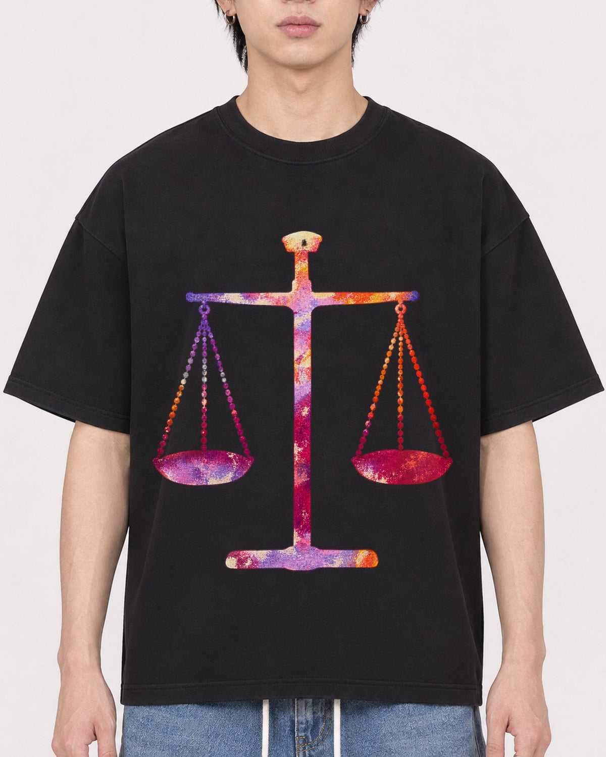 Mockup Boxy Heavyweight Tee Black male close-up 11