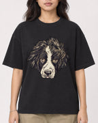 Mockup Boxy Heavyweight Tee Black female close-up 02