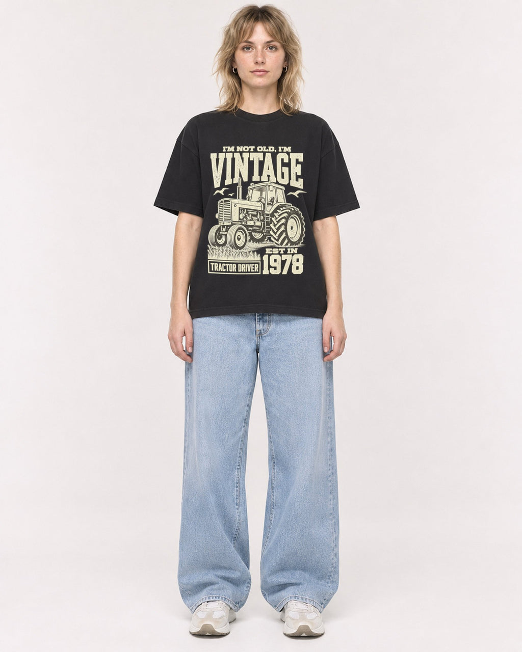 Mockup Boxy Heavyweight Tee Black female full-body 19