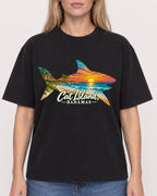 Mockup Boxy Heavyweight Tee Black female close-up 08