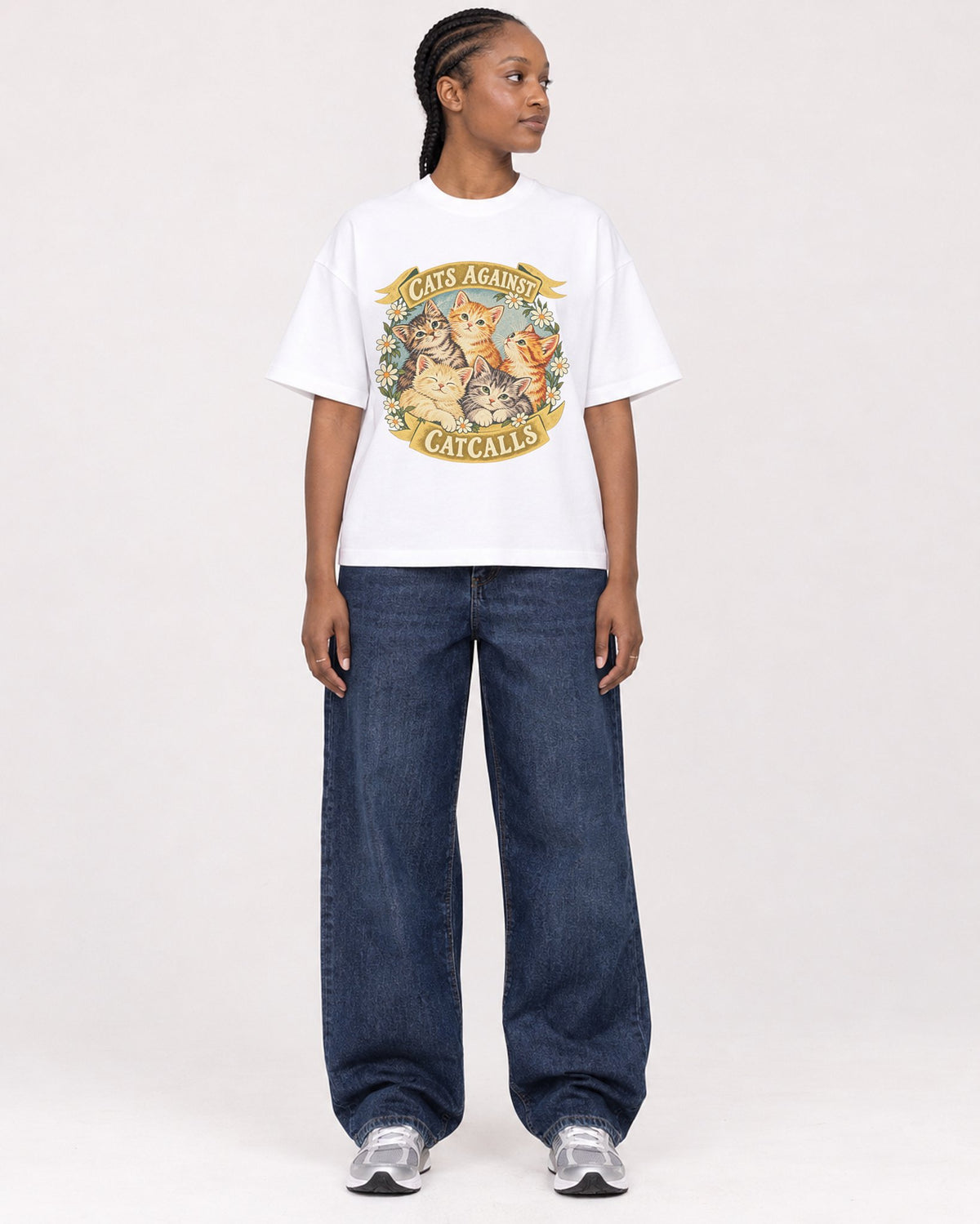 Mockup Boxy Heavyweight Tee White female full-body 44