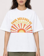 Mockup Boxy Heavyweight Tee White female close-up 02