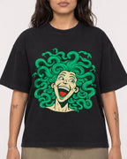 Mockup Boxy Heavyweight Tee Black female close-up 06