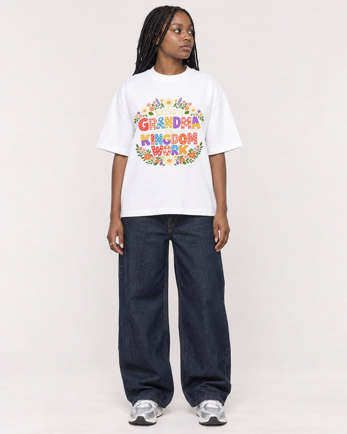 Mockup Boxy Heavyweight Tee White female full-body 04