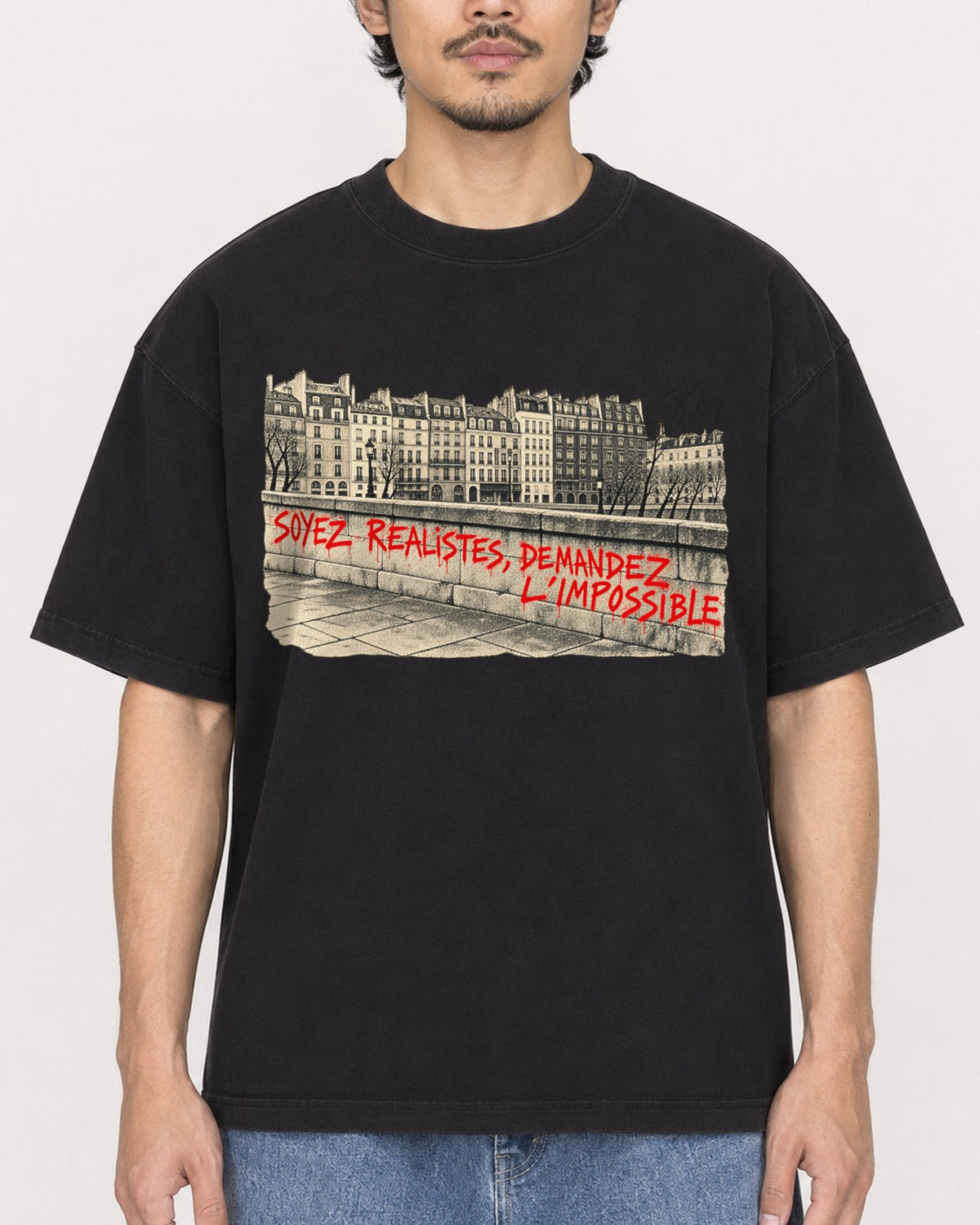 Mockup Boxy Heavyweight Tee Black male close-up 02