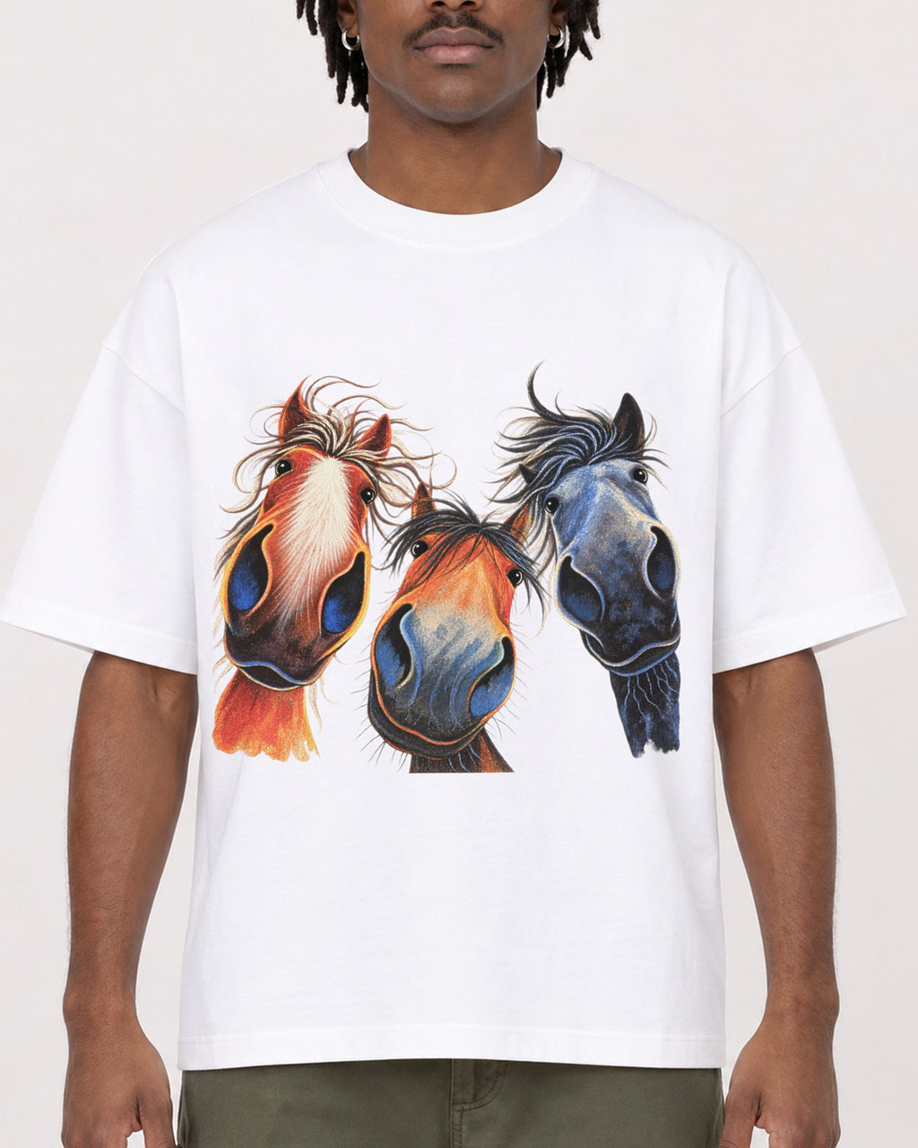 Mockup Boxy Heavyweight Tee White male close-up 04