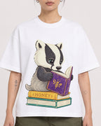 Mockup Boxy Heavyweight Tee White female close-up 12