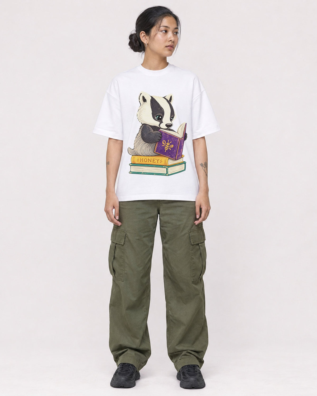 Mockup Boxy Heavyweight Tee White female full-body 12