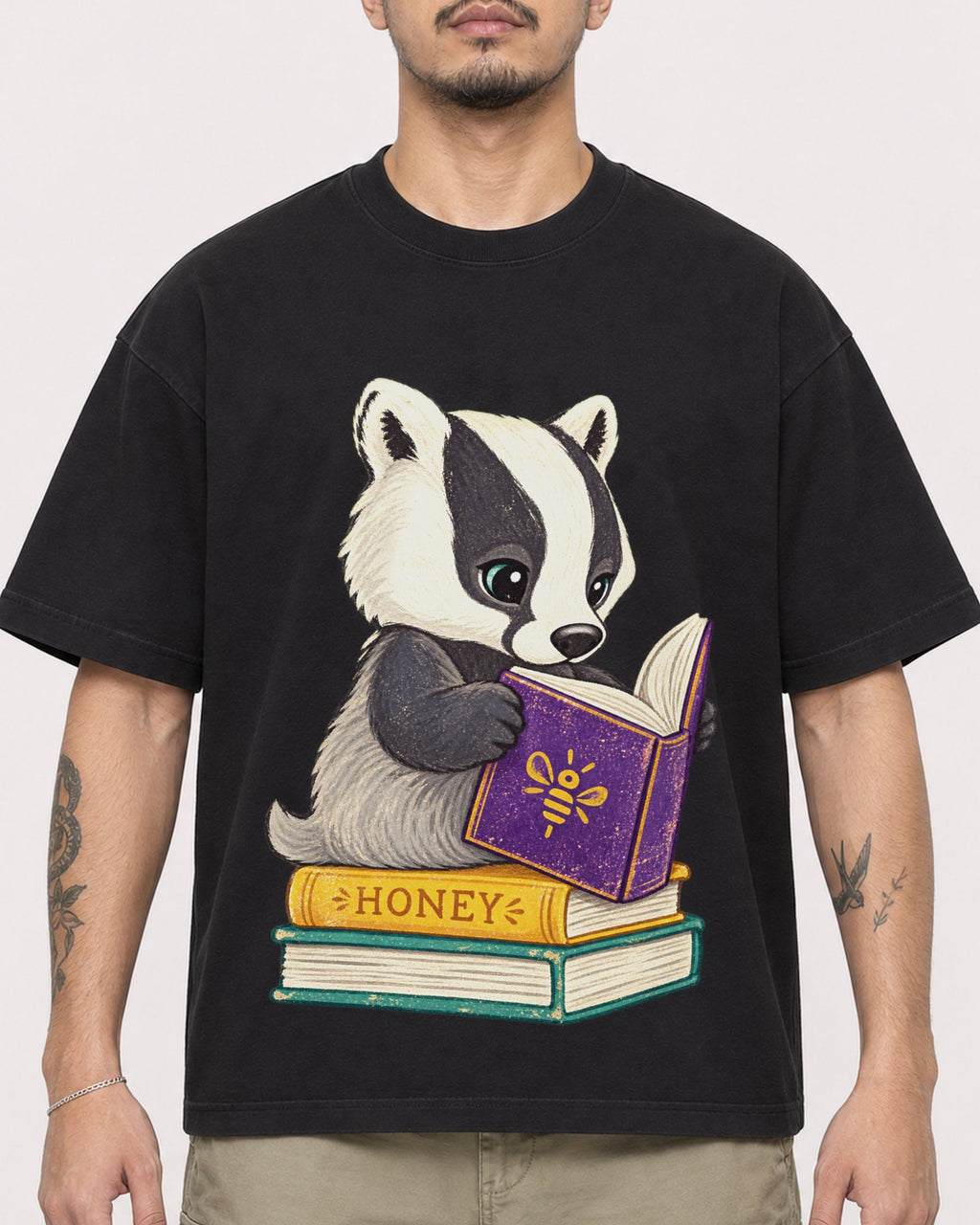 Mockup Boxy Heavyweight Tee Black male close-up 12